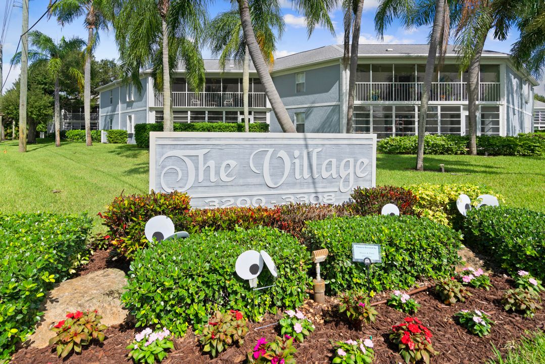 合同活跃: $169,999 (2 贝兹, 2 浴室, 1200 平方英尺)