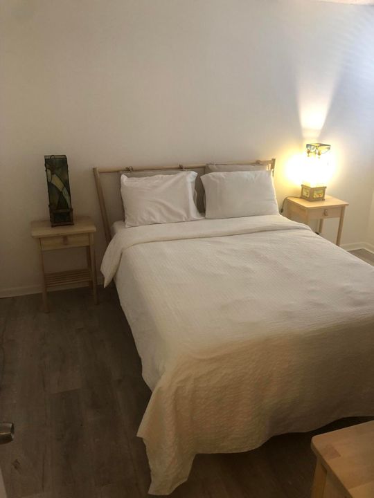 For Rent: $4,000 (2 beds, 2 baths, 1175 Square Feet)