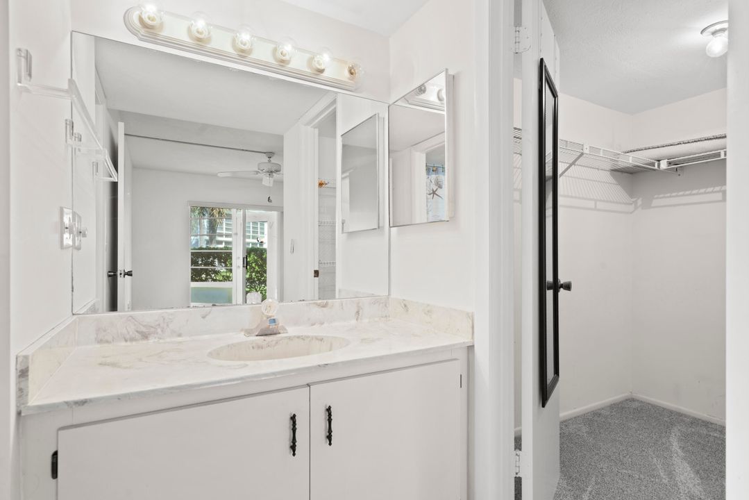 合同活跃: $169,999 (2 贝兹, 2 浴室, 1200 平方英尺)