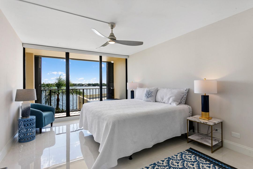 For Sale: $535,000 (2 beds, 2 baths, 1244 Square Feet)