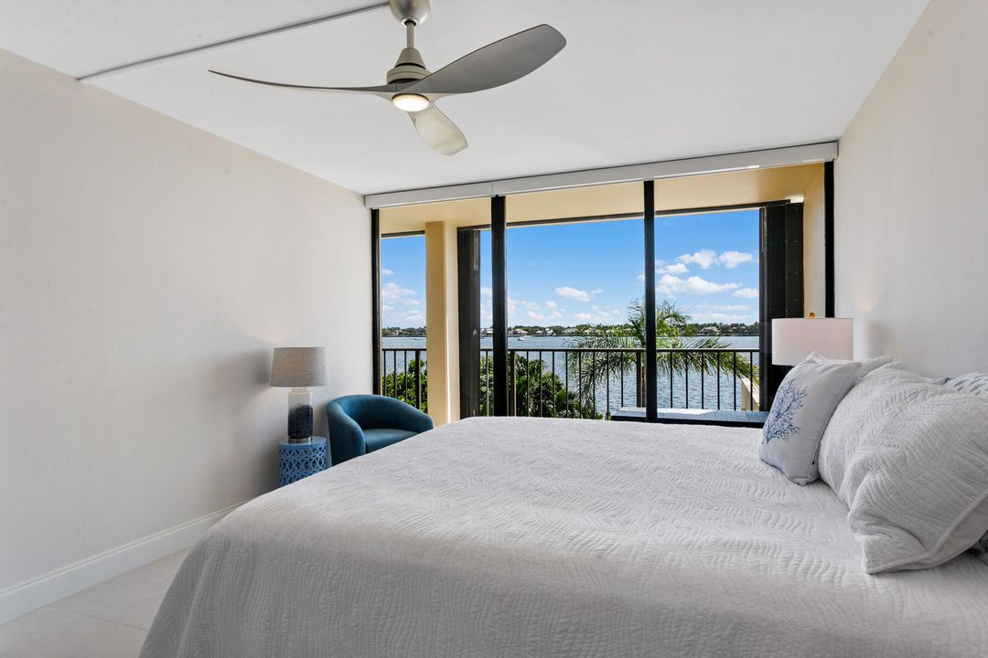 For Sale: $535,000 (2 beds, 2 baths, 1244 Square Feet)