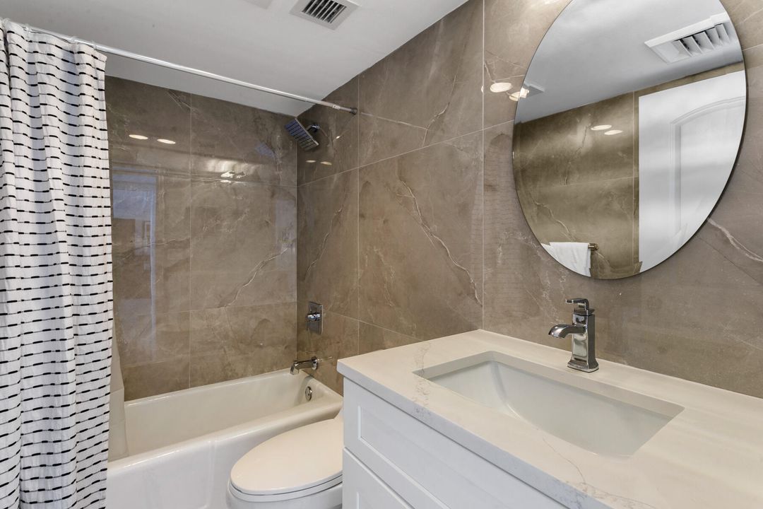 For Sale: $535,000 (2 beds, 2 baths, 1244 Square Feet)