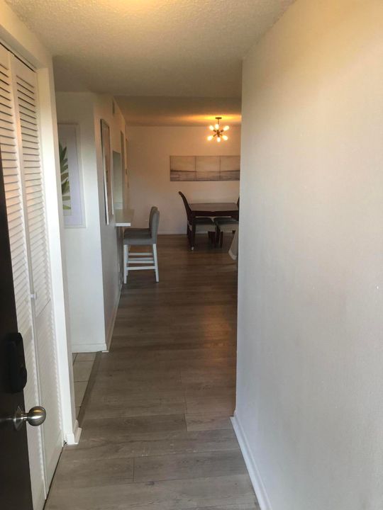 For Rent: $4,000 (2 beds, 2 baths, 1175 Square Feet)