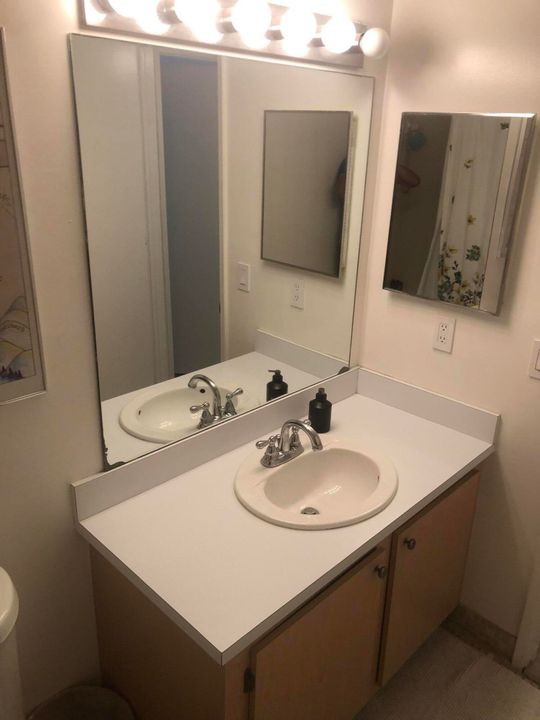 For Rent: $4,000 (2 beds, 2 baths, 1175 Square Feet)