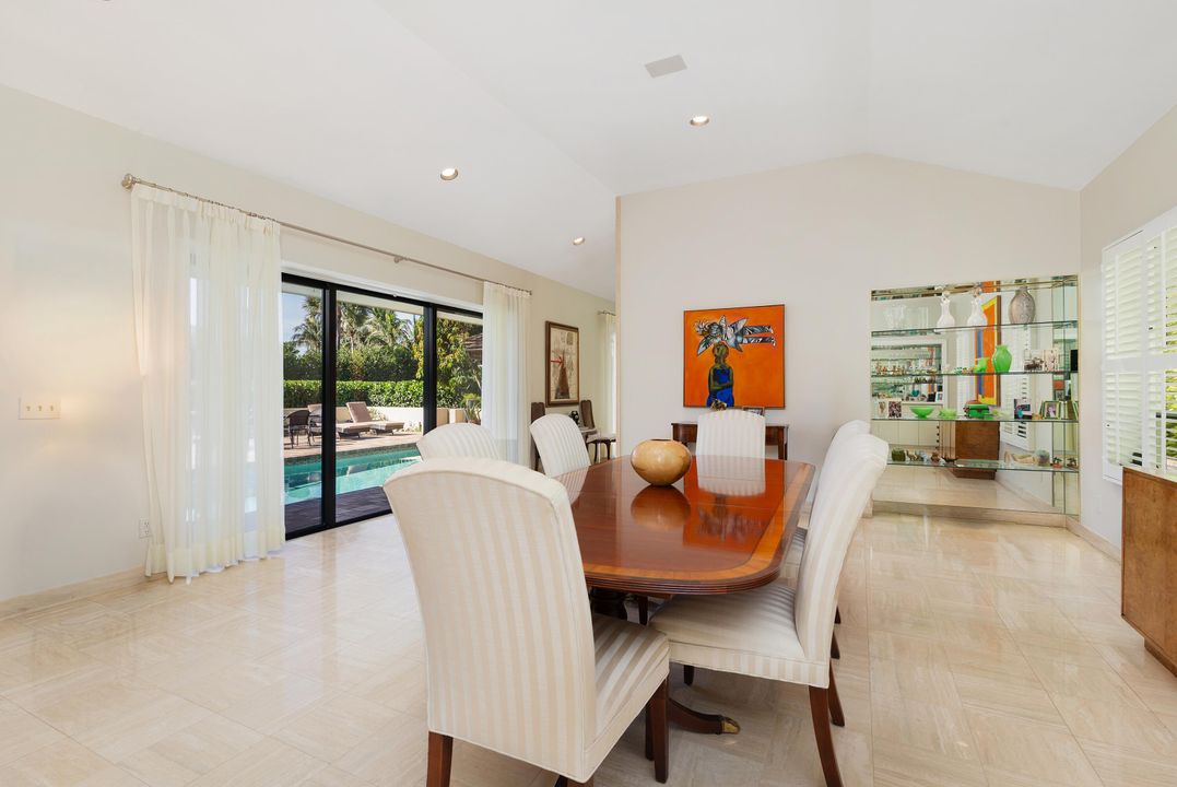 For Rent: $50,000 (3 beds, 4 baths, 3038 Square Feet)