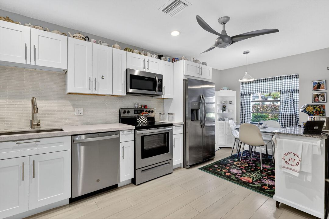 待售: $119,000 (2 贝兹, 2 浴室, 1491 平方英尺)