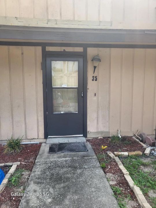 На продажу: $209,000 (2 спален, 1 ванн, 1251 Квадратных фут)