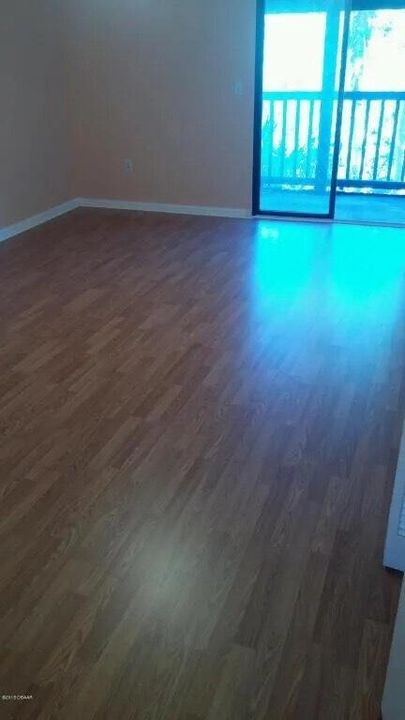 На продажу: $209,000 (2 спален, 1 ванн, 1251 Квадратных фут)