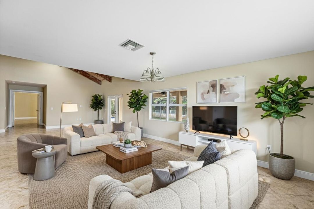 For Sale: $850,000 (3 beds, 2 baths, 2148 Square Feet)