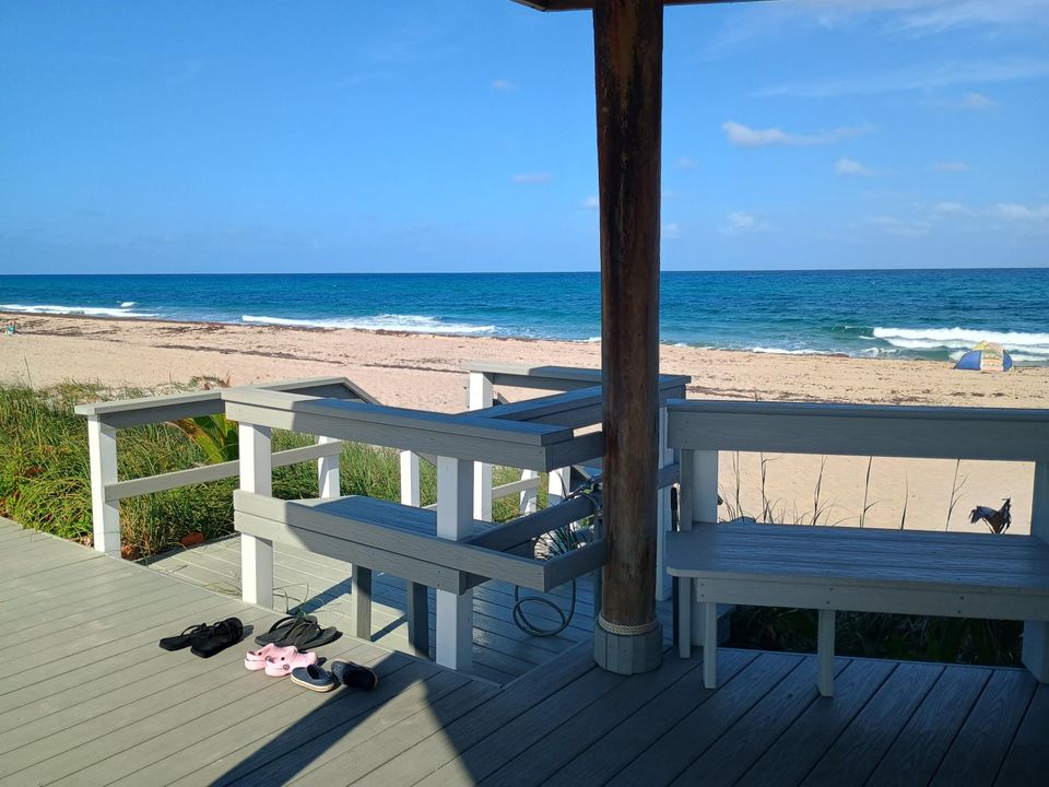 На продажу: $379,000 (2 спален, 2 ванн, 988 Квадратных фут)