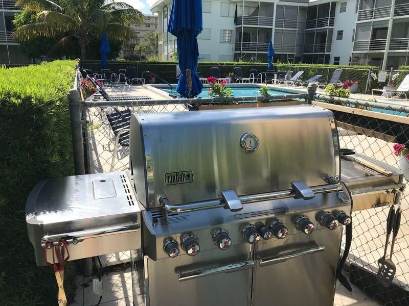 For Rent: $2,000 (1 beds, 1 baths, 850 Square Feet)