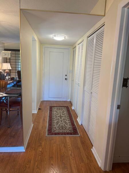 For Rent: $2,000 (1 beds, 1 baths, 850 Square Feet)