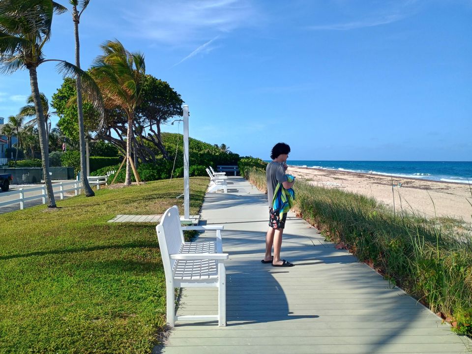 На продажу: $379,000 (2 спален, 2 ванн, 988 Квадратных фут)