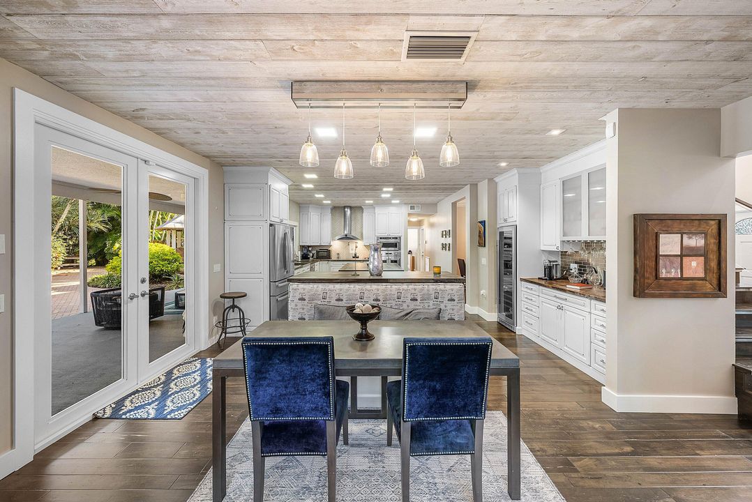 待售: $1,999,500 (4 贝兹, 3 浴室, 3105 平方英尺)