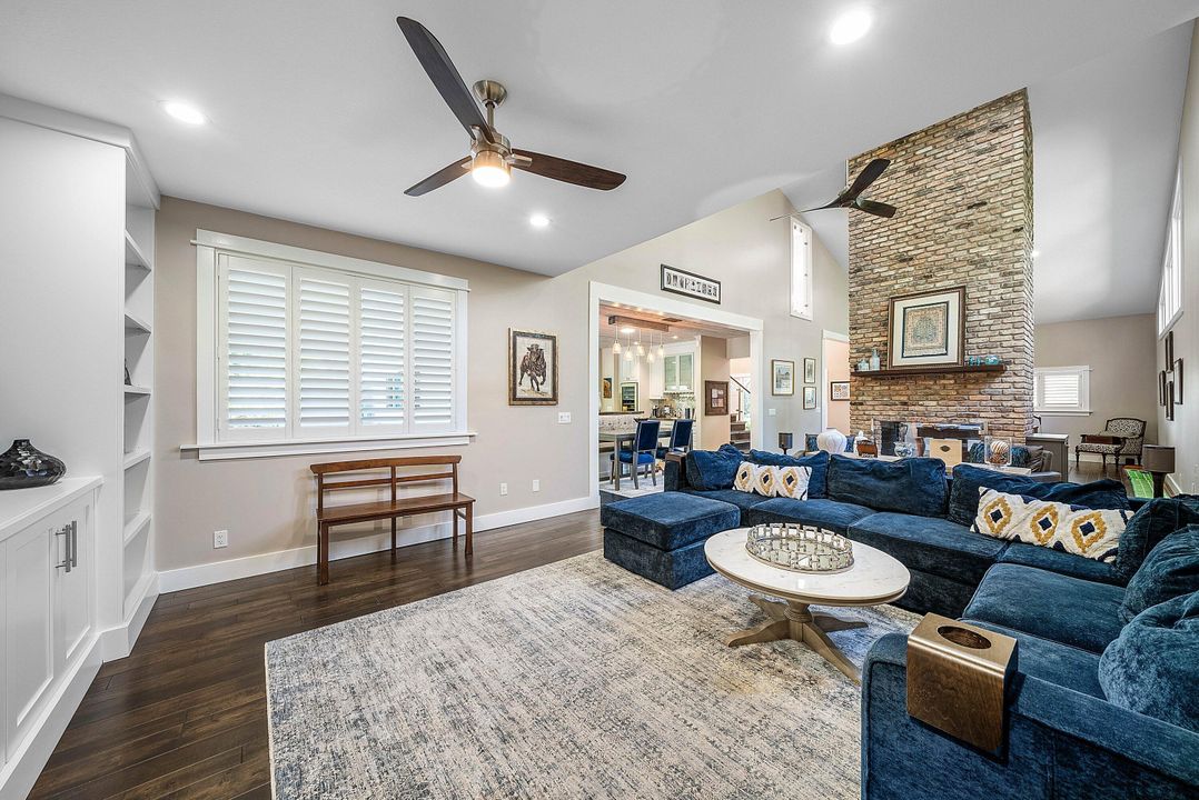 待售: $1,999,500 (4 贝兹, 3 浴室, 3105 平方英尺)