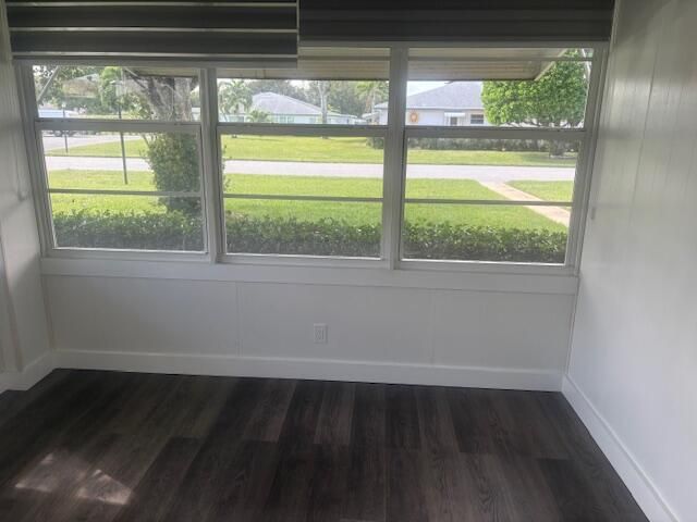 For Sale: $255,000 (2 beds, 2 baths, 1175 Square Feet)