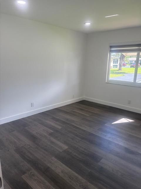 For Sale: $255,000 (2 beds, 2 baths, 1175 Square Feet)