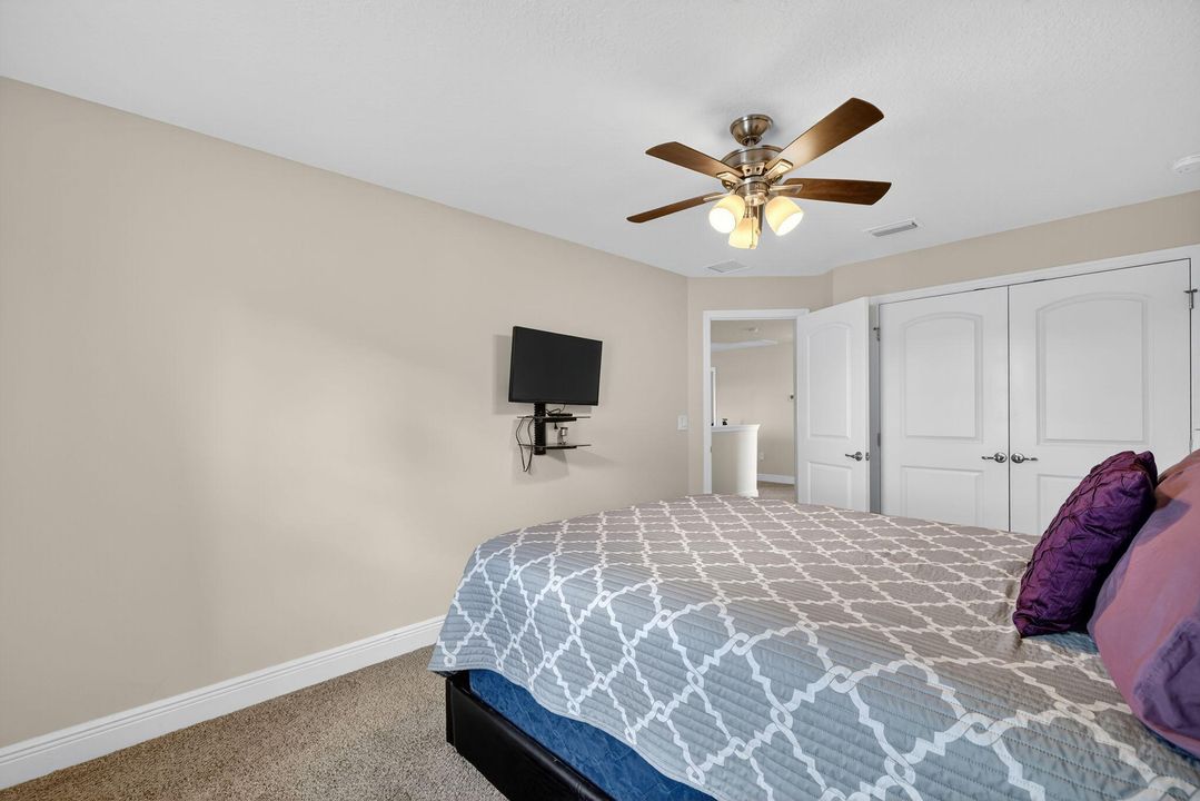 Active With Contract: $484,800 (5 beds, 3 baths, 2701 Square Feet)