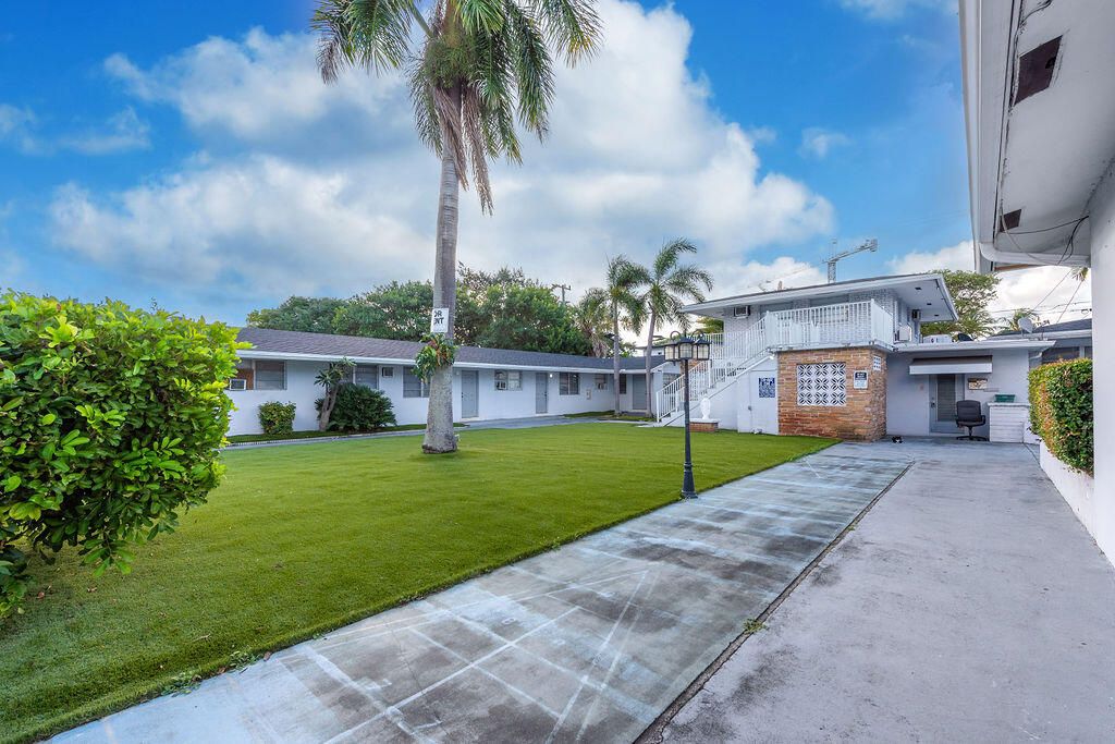 For Rent: $1,450 (1 beds, 1 baths, 524 Square Feet)