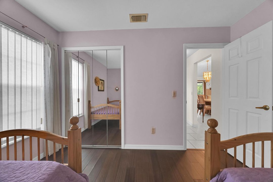 For Sale: $550,000 (3 beds, 2 baths, 1618 Square Feet)