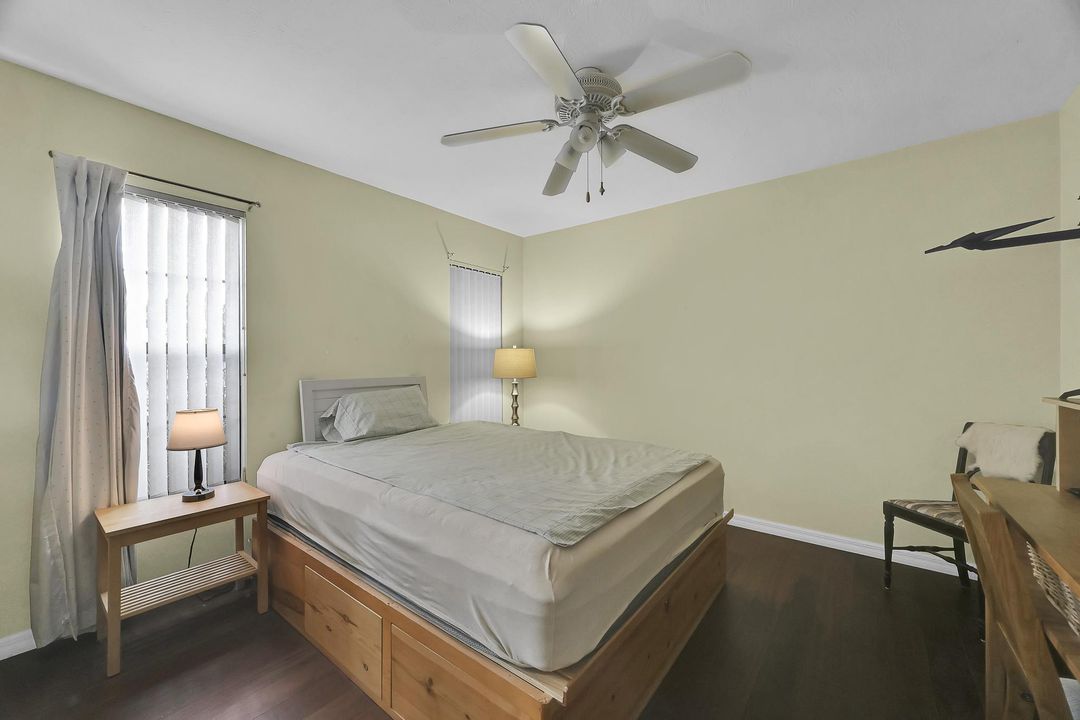 For Sale: $550,000 (3 beds, 2 baths, 1618 Square Feet)