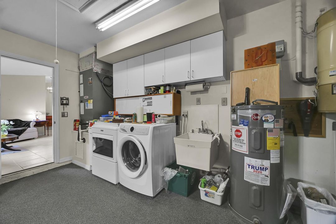 For Sale: $550,000 (3 beds, 2 baths, 1618 Square Feet)