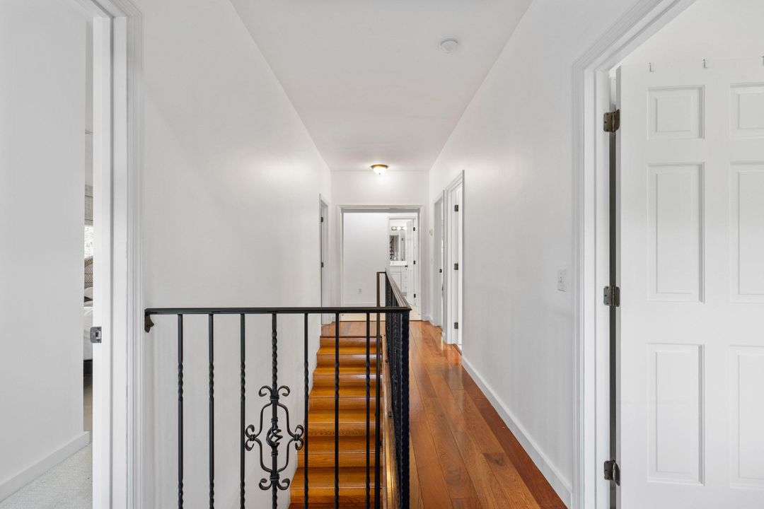 待售: $5,900,000 (6 贝兹, 4 浴室, 2984 平方英尺)