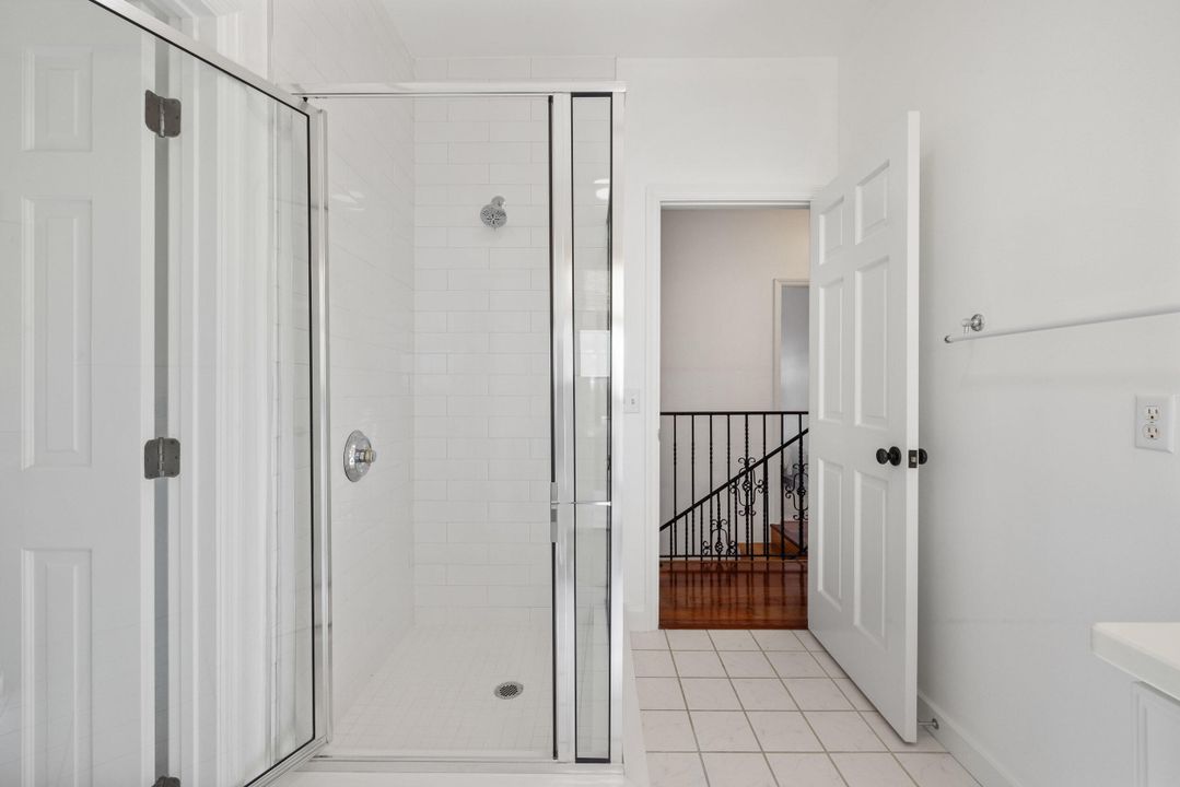 待售: $5,900,000 (6 贝兹, 4 浴室, 2984 平方英尺)