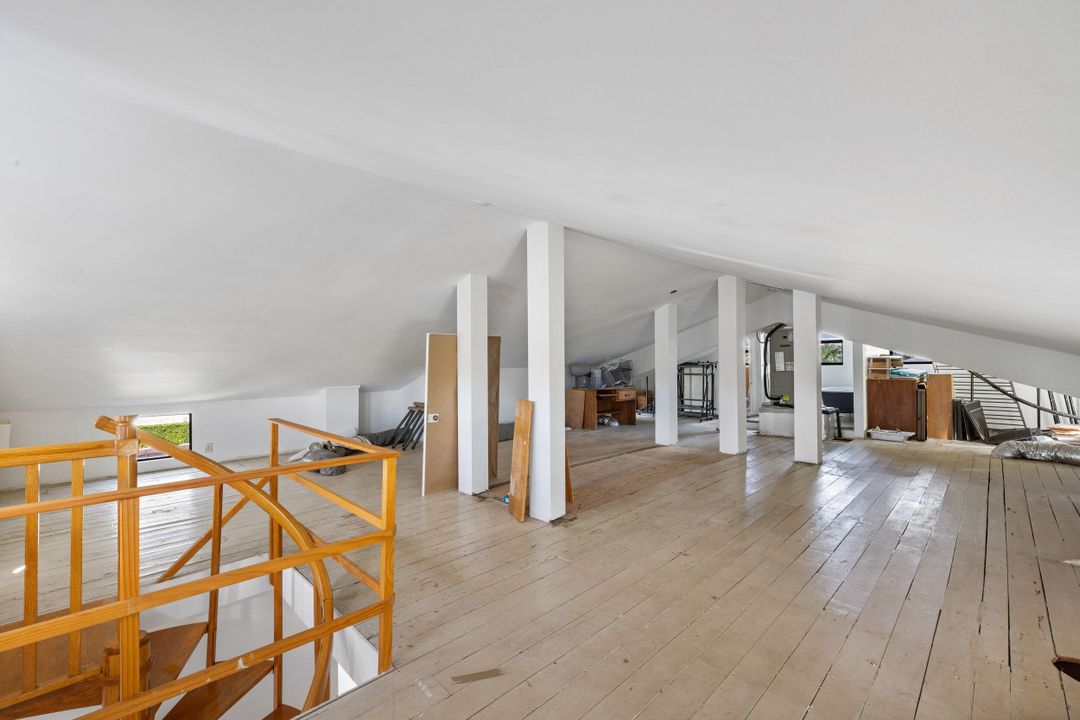 待售: $5,900,000 (6 贝兹, 4 浴室, 2984 平方英尺)