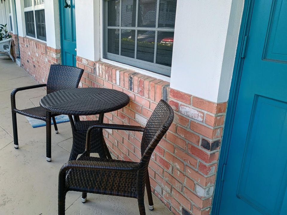 На продажу: $379,000 (2 спален, 2 ванн, 988 Квадратных фут)