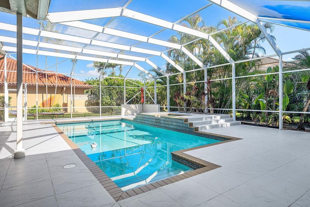 待售: $1,200,000 (5 贝兹, 3 浴室, 3319 平方英尺)