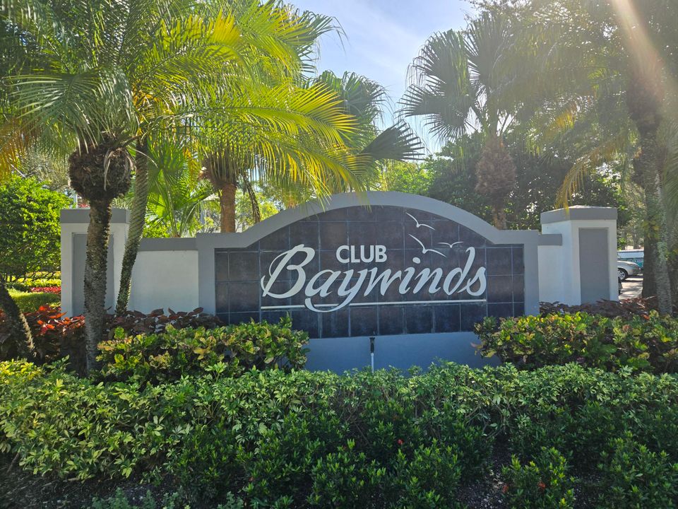 На продажу: $369,900 (3 спален, 2 ванн, 1314 Квадратных фут)