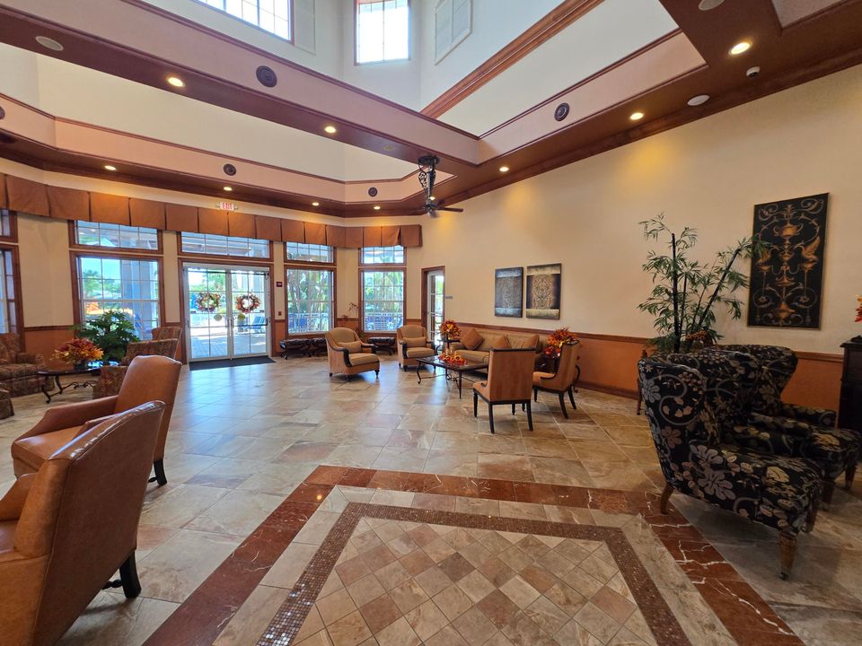 На продажу: $369,900 (3 спален, 2 ванн, 1314 Квадратных фут)