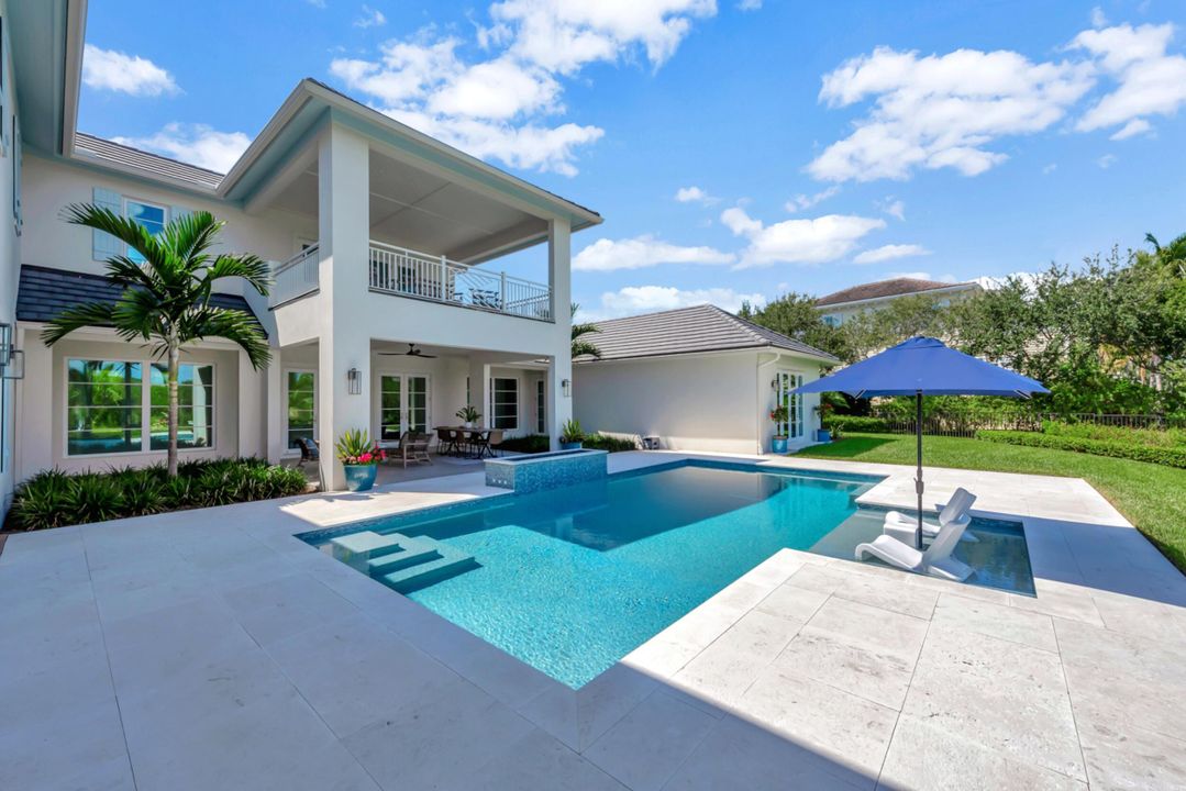 For Sale: $5,425,000 (4 beds, 5 baths, 5501 Square Feet)