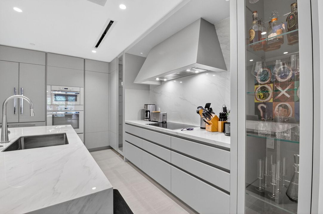 En Renta: $18,000 (2 camas, 3 baños, 1800 Pies cuadrados)