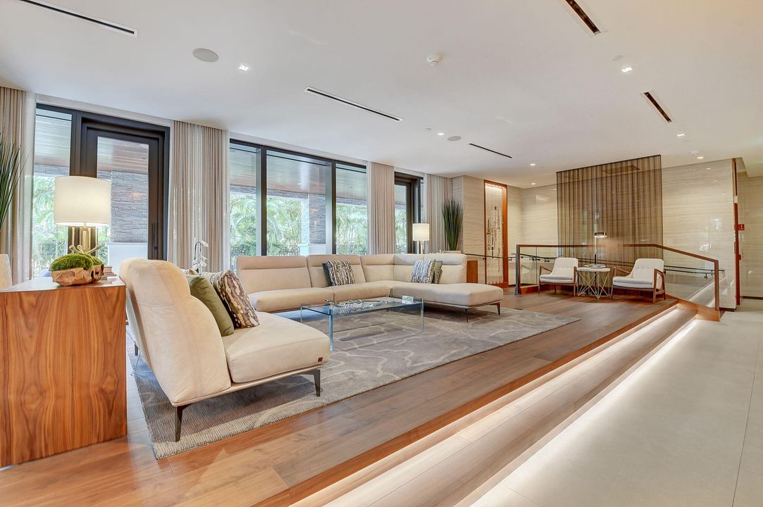 En Renta: $18,000 (2 camas, 3 baños, 1800 Pies cuadrados)