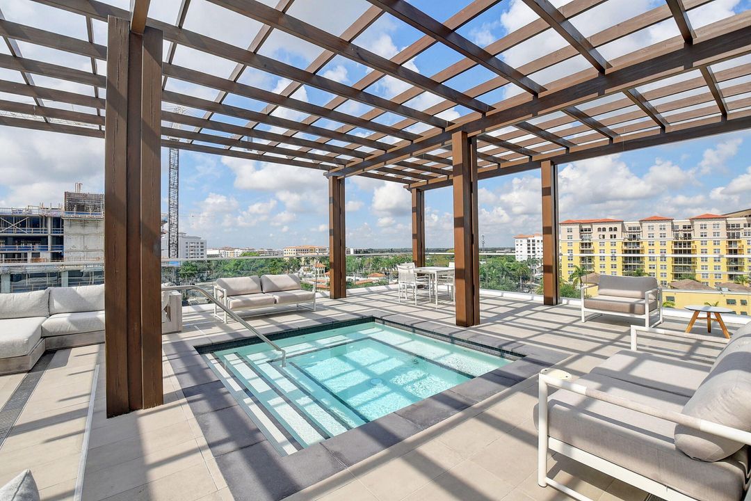 En Renta: $18,000 (2 camas, 3 baños, 1800 Pies cuadrados)