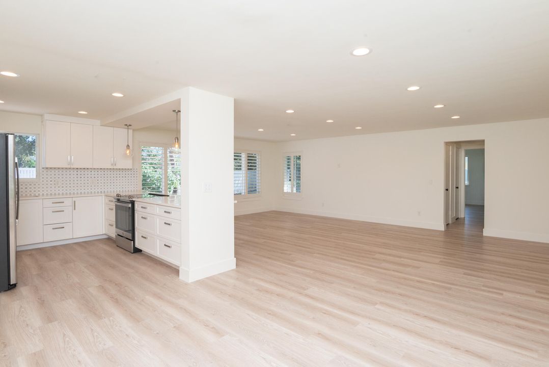 На продажу: $729,000 (2 спален, 2 ванн, 1509 Квадратных фут)