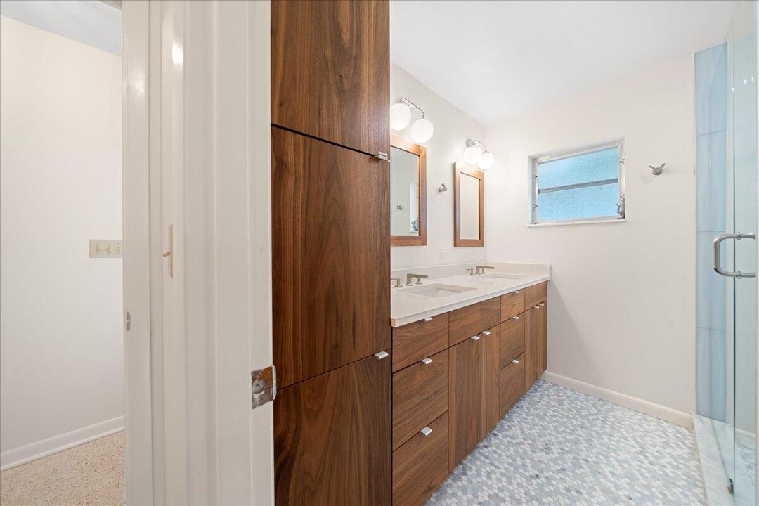 待售: $1,179,000 (3 贝兹, 3 浴室, 2149 平方英尺)