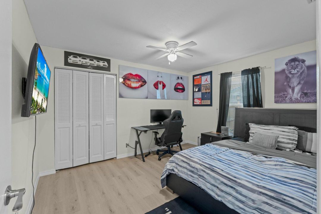 Active With Contract: $559,900 (3 beds, 2 baths, 1606 Square Feet)