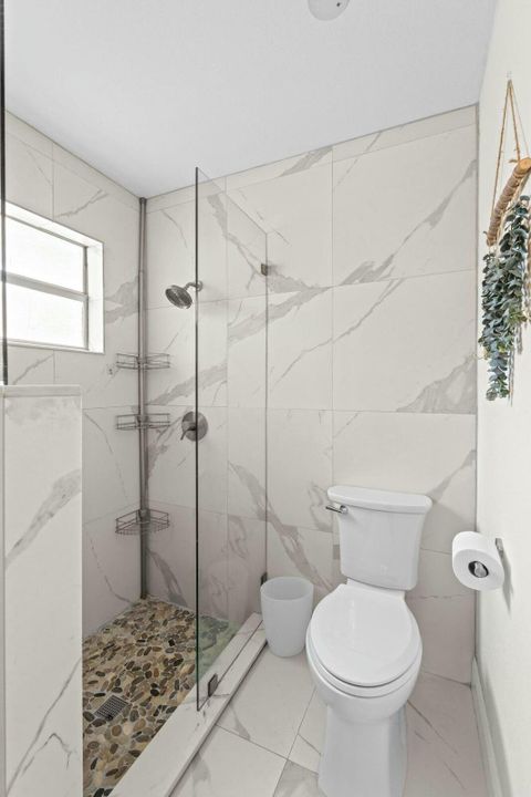 Active With Contract: $559,900 (3 beds, 2 baths, 1606 Square Feet)