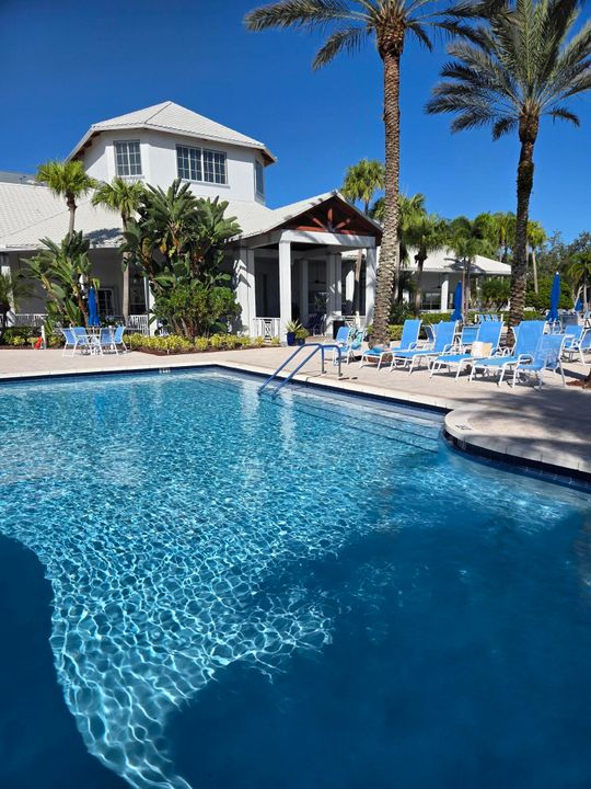 На продажу: $369,900 (3 спален, 2 ванн, 1314 Квадратных фут)