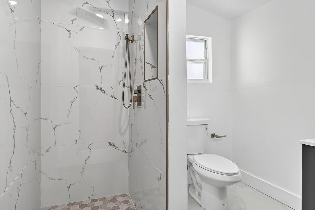 For Sale: $550,000 (4 beds, 3 baths, 1339 Square Feet)