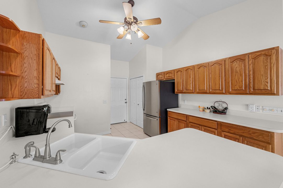 待售: $435,000 (3 贝兹, 2 浴室, 1996 平方英尺)