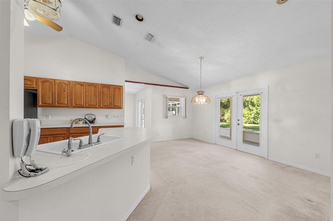 待售: $435,000 (3 贝兹, 2 浴室, 1996 平方英尺)