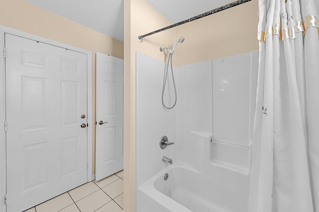 待售: $435,000 (3 贝兹, 2 浴室, 1996 平方英尺)