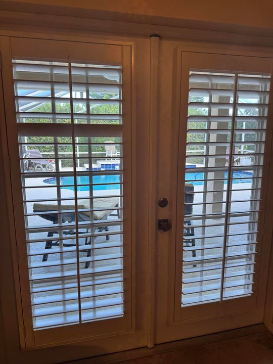 For Sale: $1,240,000 (4 beds, 3 baths, 3853 Square Feet)