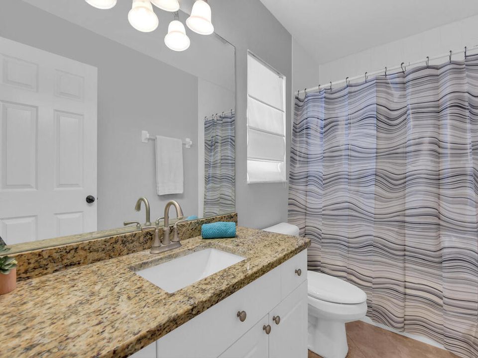 待售: $347,000 (3 贝兹, 2 浴室, 1589 平方英尺)