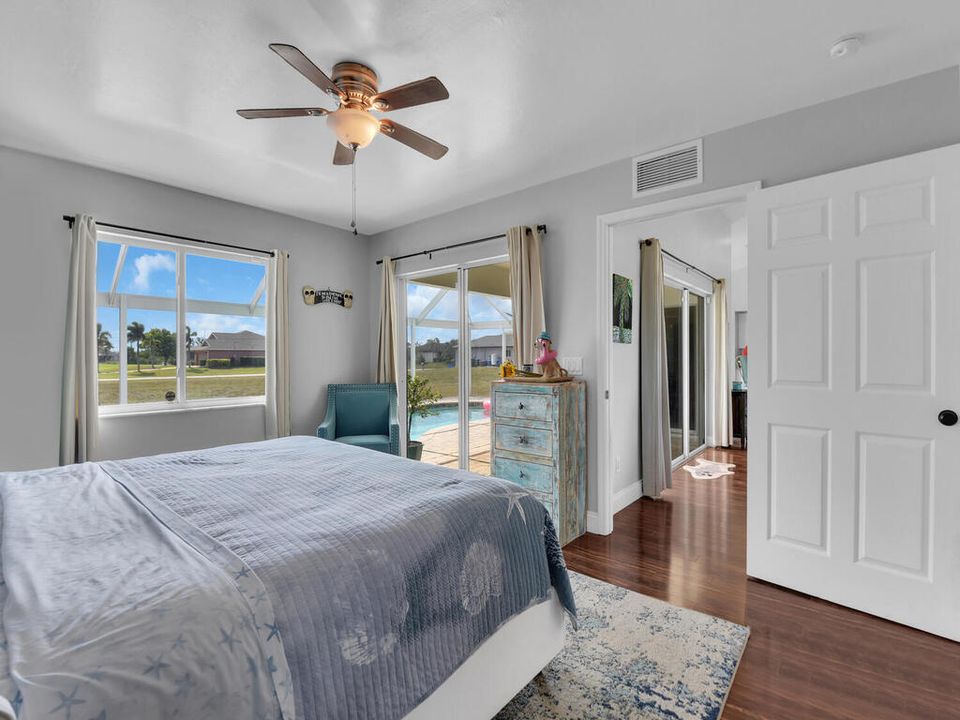 待售: $347,000 (3 贝兹, 2 浴室, 1589 平方英尺)