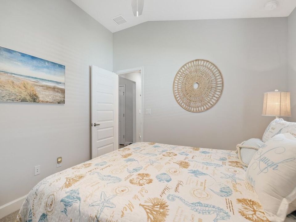 For Sale: $419,000 (4 beds, 2 baths, 2002 Square Feet)